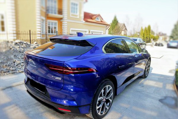 Внедорожник Jaguar I-pace 2018 год заказать ягуар джип на прокат в киеве