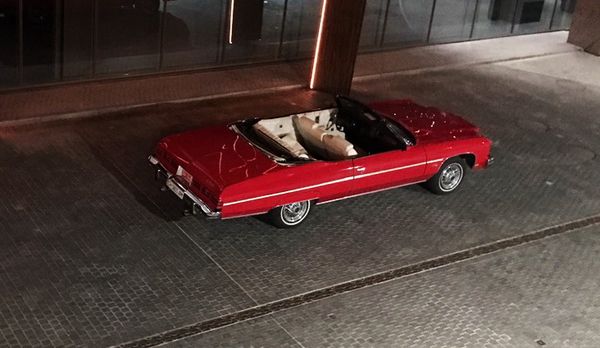 Chevrolet Impala аренда ретро авто для съемок в киеве