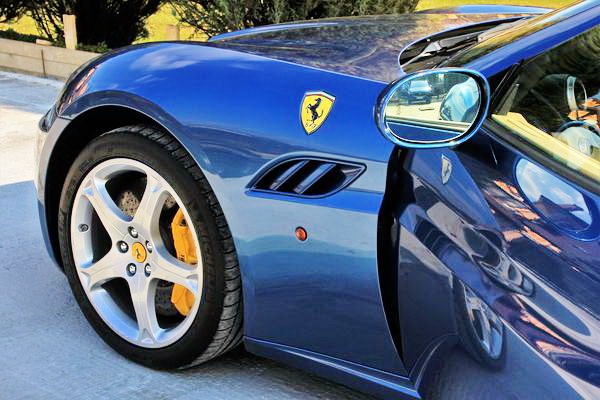 Ferrari California 2012 прокат аренда кабриолет спорткар ферари на свадьбу фотосессию
