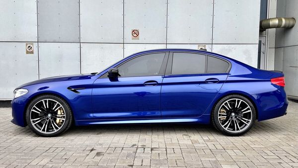 BMW M5 F90 Competition синий прокат спортивных авто без водителя