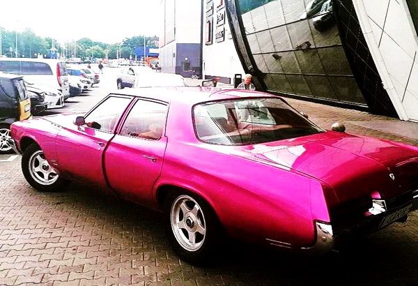 Buick Le sabre прокат аренда ретро кабриолет розовый 
