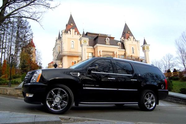 Cadillac Escalade черный на свадьбу