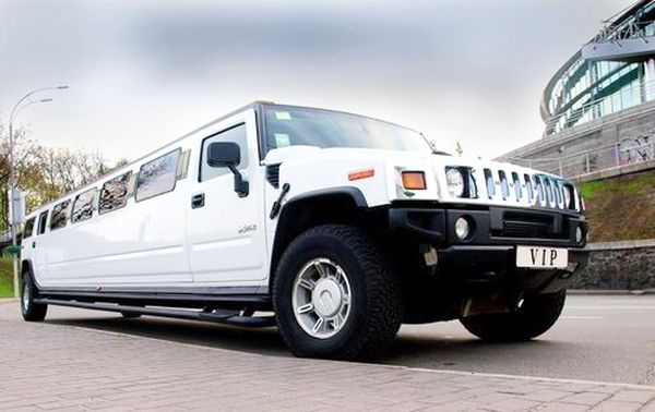 Лимузин Hummer H2 classic прокат на свадьбу 