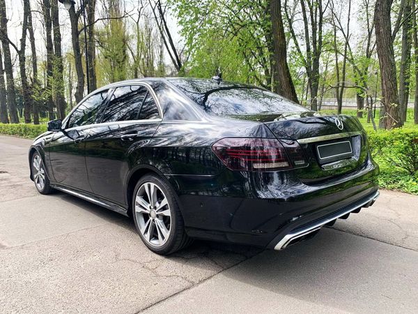 Mercedes W212 E-class 250 NEW заказать мерседес на свадьбу трансфер