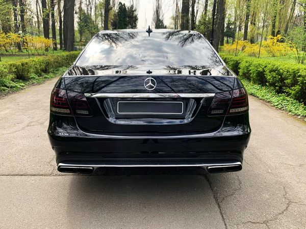 Mercedes W212 E-class 250 NEW заказать мерседес на свадьбу трансфер