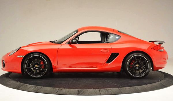  Porsche 718 Cayman красный спорткар арендовать на прокат с водителем