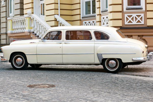 ZIN GAZ 12 новый ретро авто прокат аренда на свадьбу