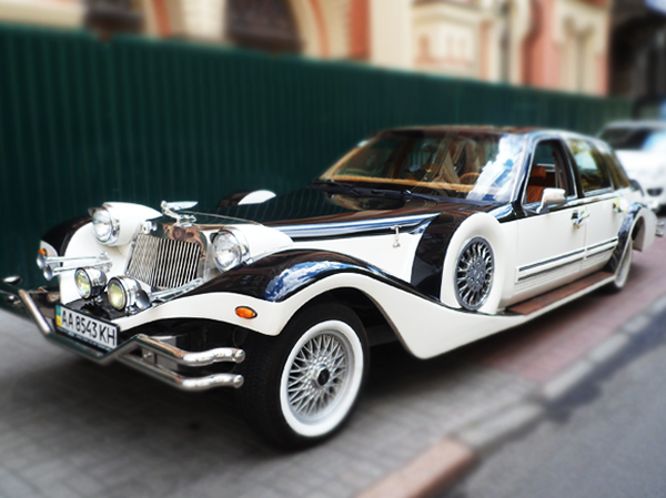 Excalibur черно-белый аренда прокат ретро авто на свадьбу