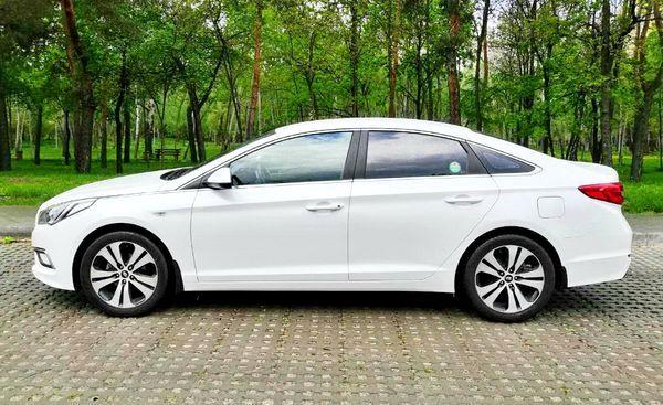 Hyundai Sonata белая 2015 аренда прокат на свадьбу