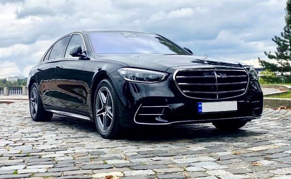 Mercedes Benz W223 S560 AMG vip прокат аренда мерседес вип класса с водителем в Киеве
