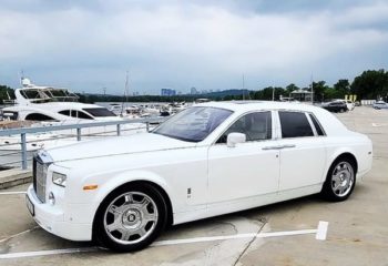Rolls Royce Phantom белый заказать на свадьбу с водителем вип авто на прокат