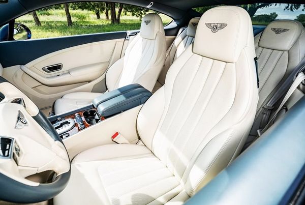 Bentley Continental GT аренда прокат вип авто