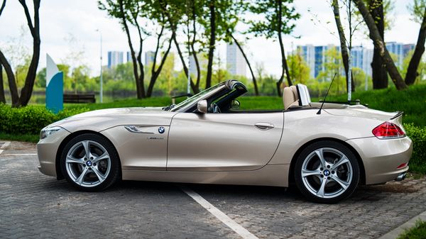 BMW Z4 Cabrio аренда авто прокат кабриолет без водителя 