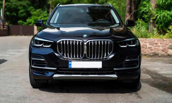 BMW X5 черный внедорожник на прокат без водителя аренда с водителем бмв х5