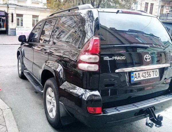 Внедорожник Toyota Prado аренда джипов в киеве