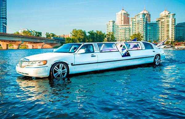 Аренда Aqua-Limousine аква лимузин на свадьбу девичник день рождения