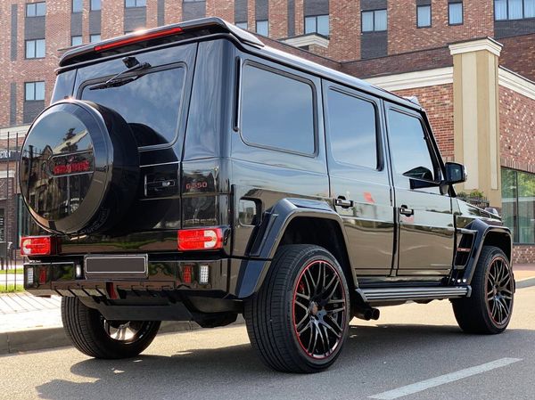 Внедорожник Mercedes Benz G63 Brabus оригинал аренда прокат без водителя с водителем