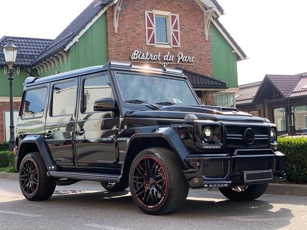 Внедорожник Mercedes Benz G63 Brabus оригинал аренда прокат без водителя с водителем