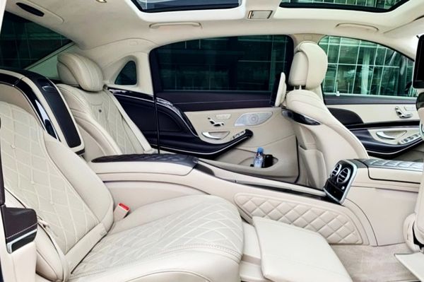 Mercedes-Benz Maybach S-Class аренда авто на свадьбу трансфер вип авто с водителем