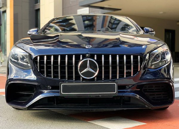 Mercedes-Benz S560 AMG Coupe прокат аренда с водителем без водителя на свадьбу съемки