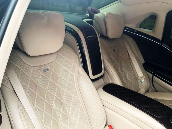 Mercedes-Benz Maybach S-Class аренда авто на свадьбу трансфер вип авто с водителем