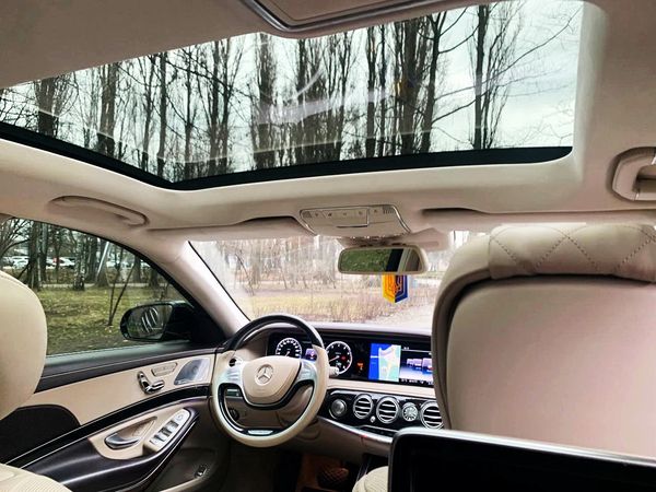 Mercedes-Benz Maybach S-Class аренда авто на свадьбу трансфер вип авто с водителем