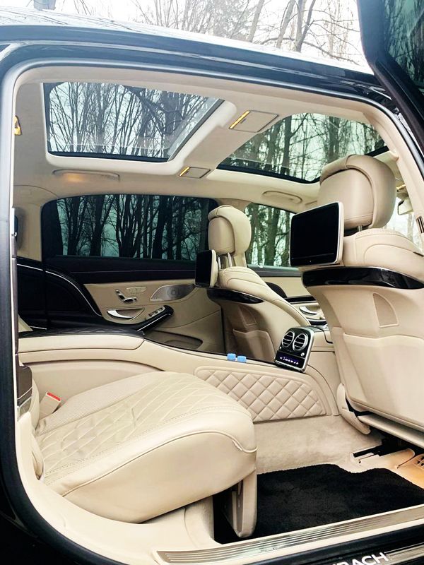 Mercedes-Benz Maybach S-Class аренда авто на свадьбу трансфер вип авто с водителем