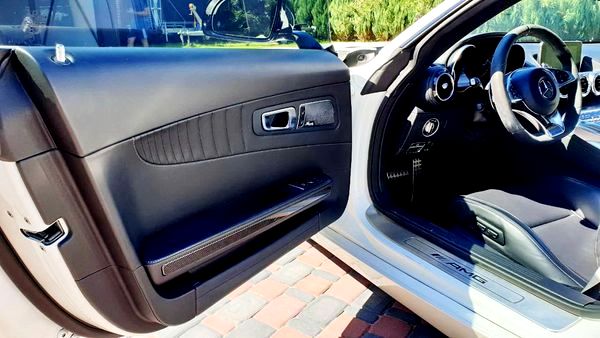 Спорткар MERCEDES-AMG GT S прокат аренда