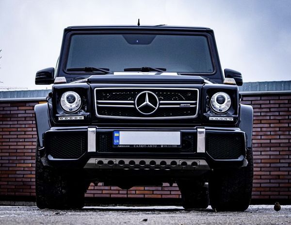 MERCEDES-BENZ G63 AMG черный аренда прокат с водителем без водителя