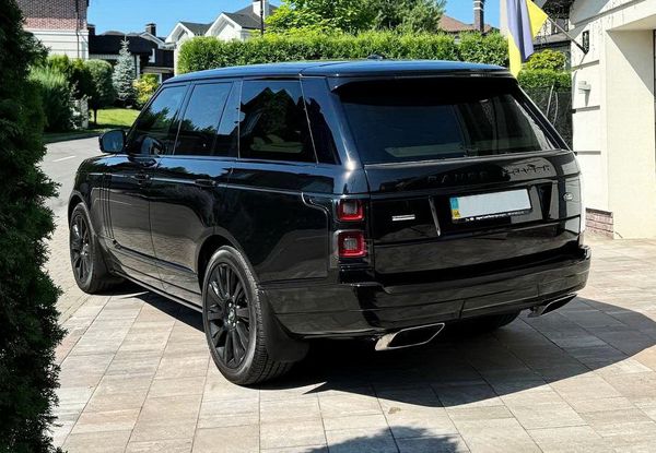 Range Rover Autobiography 5.0 Supercharger черный аренда с водителем без водителя