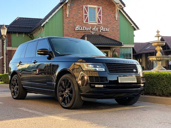 Range Rover Autobiography 5.0 Supercharger черный аренда с водителем без водителя