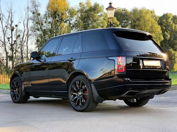 Range Rover Autobiography 5.0 Supercharger черный аренда с водителем без водителя