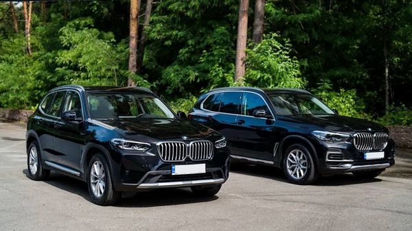 BMW X3 черный внедорожник на прокат без водителя аренда с водителем