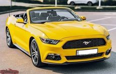 прокат аренда Ford Mustang кабриолет желтый