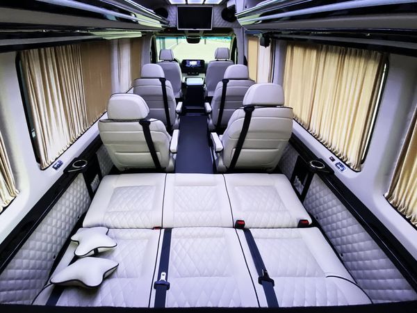 Микроавтобус Mercedes Sprinter 8 мест прокат аренда на свадьбу трансфер вип бус киев