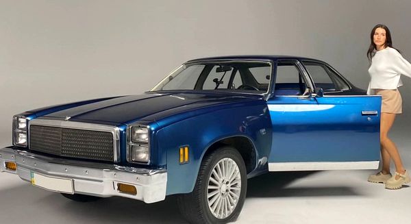 Chevrolet Malibu Classic blue прокат ретро авто