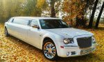 Лимузин на свадьбу Chrysler 300C Limo белый прокат код 015