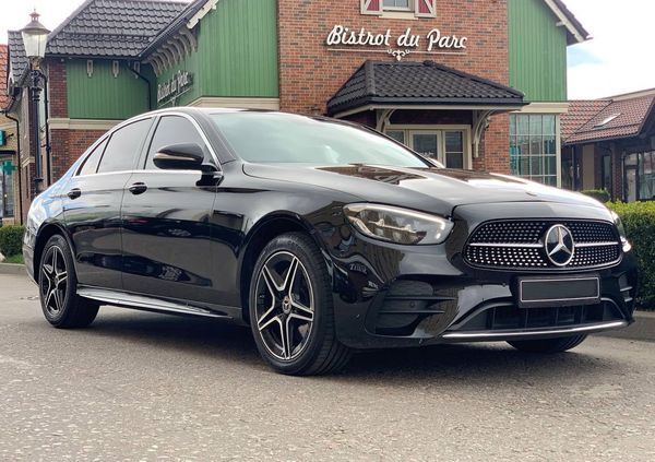 Аренда авто Mercedes Benz E-class EQ W213 E220d черный с водителем 