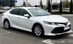 Toyota Camry V70 біла оренда на весілля код 389