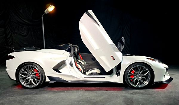 Авто на свадьбу фотосессию Chevrolet Corvette аренда