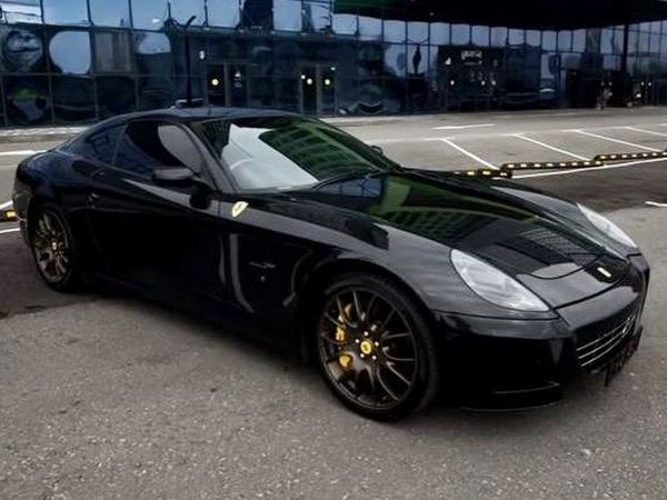 Ferrari 612 черная для фотосессии съемки аренда