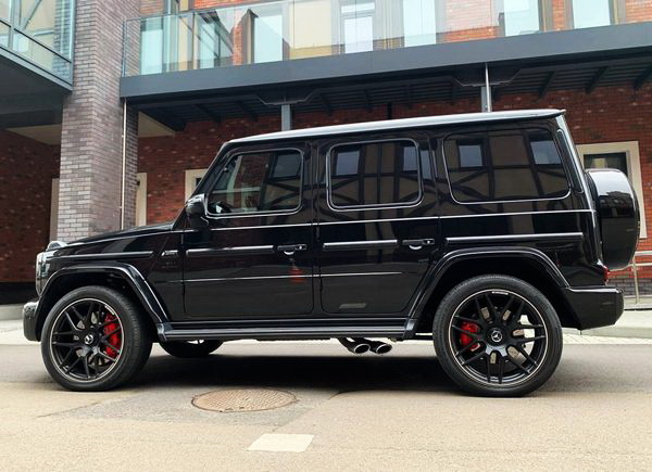 Аренда Mercedes-Benz G63 AMG Гелик без водителя в Киеве