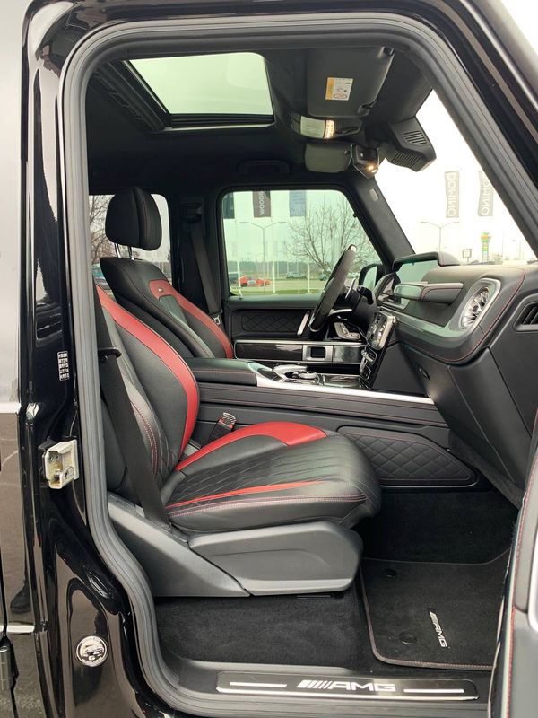Аренда Mercedes-Benz G63 AMG Гелик без водителя в Киеве