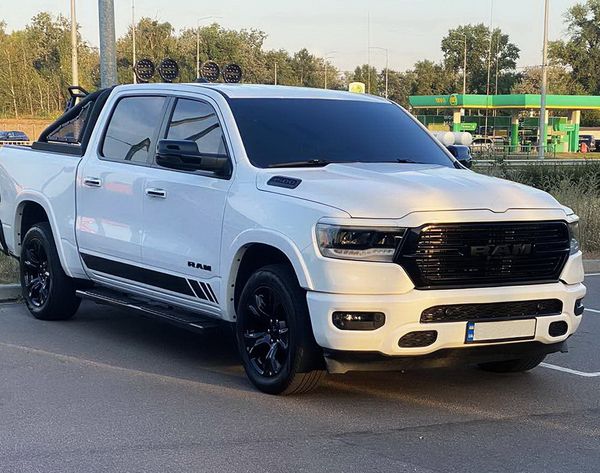 Пикап Dodge Ram аренда прокат без водителя с водителем заказать 