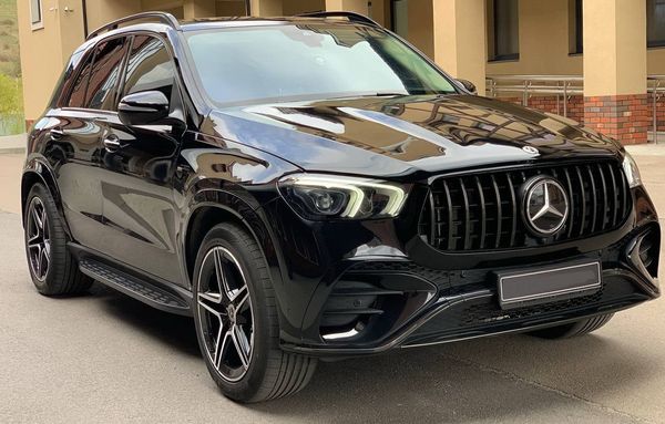 Bнедорожник на свадьбу Mercedes GLE 200 Style 63 AMG прокат без водителя