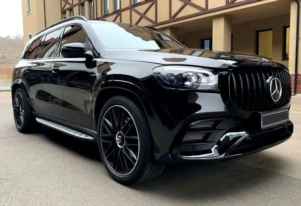 Прокат Merrcedes-Benz GLS 63 AMG без водія в Києві 