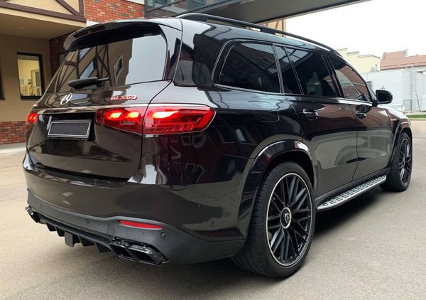 Прокат Merrcedes-Benz GLS 63 AMG без водія в Києві 