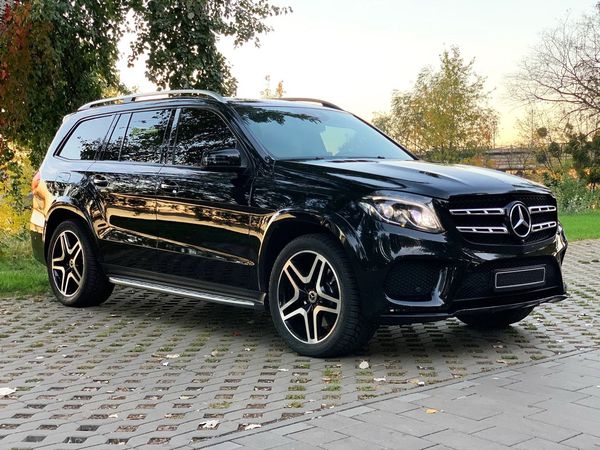 Внедорожник Mercedes GLS 350 аренда заказать на свадьбу