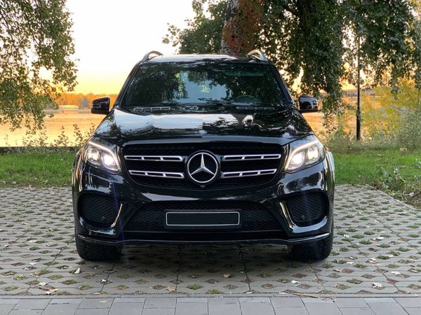 Внедорожник Mercedes GLS 350 аренда заказать на свадьбу