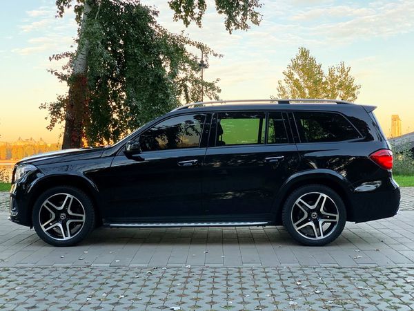 Внедорожник Mercedes GLS 350 аренда заказать на свадьбу